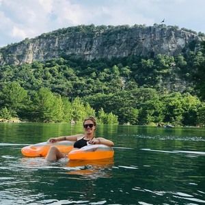 Meet your Posher, Meg